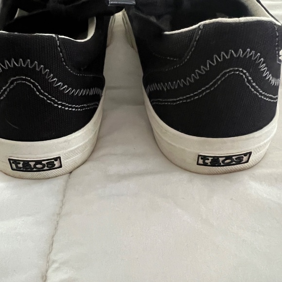 WOMENS TAOS PRIM SOUL black sneakers size 8.5 wide - Picture 4 of 5